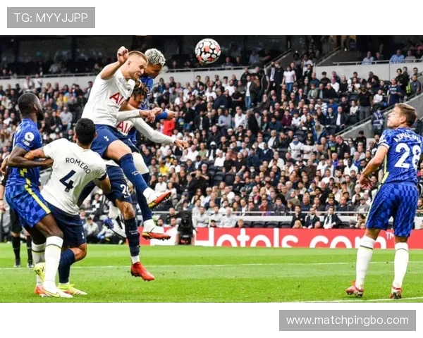 切尔西中场控制力问题浮现，赛季竞争压力逐步体现